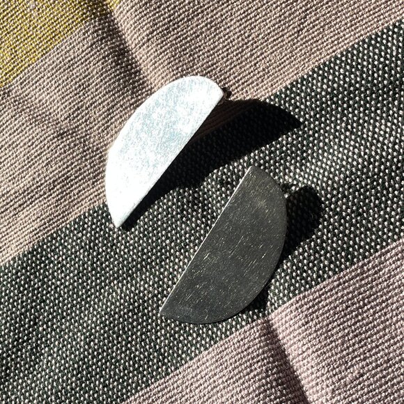 Modern Weaving Lunula silver earrings minimalist modernist statement earrings - Picture 4 of 7